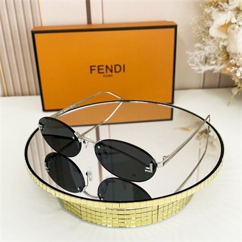 Fendi sunglass-320